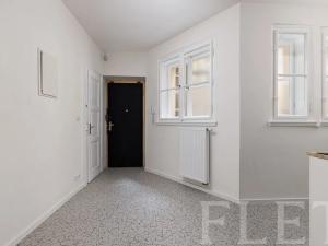 Pronájem bytu 2+1, Praha - Holešovice, Tusarova, 69 m2