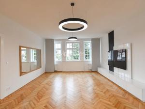 Pronájem bytu 3+1, Praha - Dejvice, 137 m2