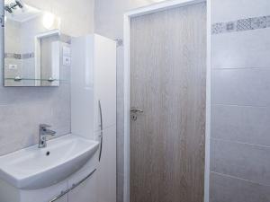 Pronájem bytu 3+kk, Praha - Letňany, Letovská, 63 m2