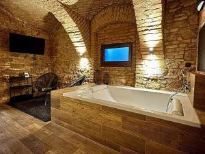 Pronájem bytu 2+kk, Liberec, Vrabčí, 96 m2