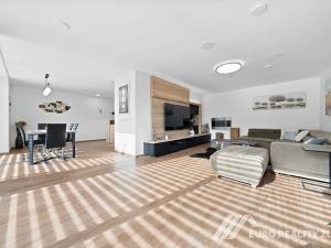 Prodej rodinného domu, Zlín, Mezihoří, 350 m2