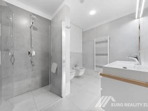 Prodej rodinného domu, Zlín, Mezihoří, 350 m2