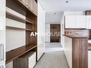 Prodej bytu 2+kk, Praha - Stodůlky, Petržílkova, 49 m2