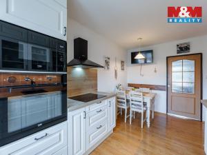 Prodej bytu 4+1, Sokolov, nábřeží Petra Bezruče, 93 m2