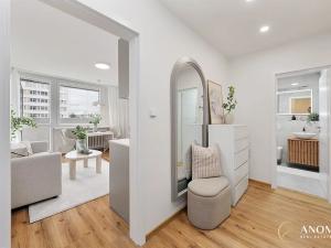 Prodej bytu 2+kk, Praha - Lhotka, Jílovská, 42 m2