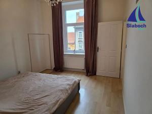 Prodej bytu 2+kk, Praha - Vysočany, Spojovací, 50 m2