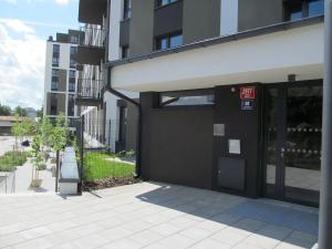 Pronájem kanceláře, Praha - Žižkov, Olgy Havlové, 71 m2