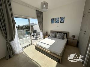 Prodej vícegeneračního domu, Pafos, Kypr, 76 m2