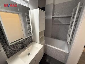 Pronájem bytu 2+1, Praha - Vršovice, Na louži, 70 m2