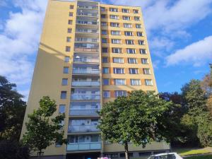 Prodej bytu 3+1, Praha - Kobylisy, Paláskova, 65 m2