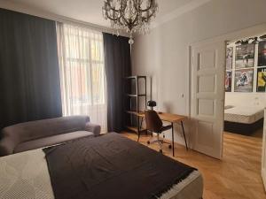 Pronájem bytu 2+1, Praha - Nové Město, Na výtoni, 85 m2