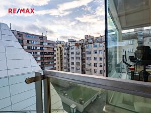 Pronájem bytu 2+kk, Praha - Holešovice, Komunardů, 68 m2