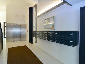 Prodej atypického bytu, Praha - Karlín, Šaldova, 194 m2