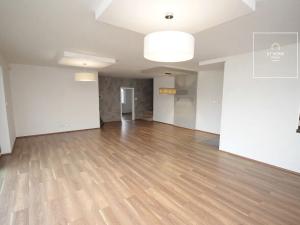 Pronájem rodinného domu, Horoměřice, Jasanová, 200 m2