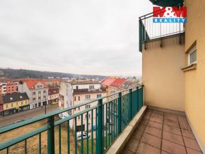 Pronájem bytu 1+kk, Praha - Libeň, Kašparovo náměstí, 29 m2