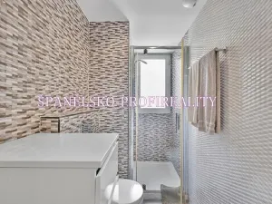 Prodej bytu 3+kk, Torrevieja, Španělsko, 66 m2