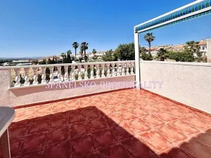 Prodej bytu 3+1, Torrevieja, Španělsko, 65 m2