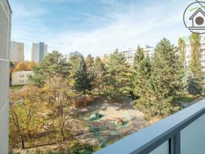 Prodej bytu 3+1, Praha - Háje, Štichova, 85 m2