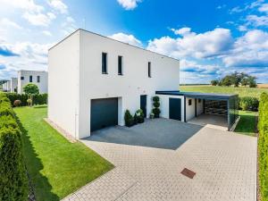 Pronájem rodinného domu, Přezletice, Školní, 120 m2