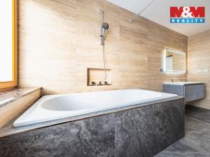 Prodej bytu 5+kk, Praha, Jeseniova, 189 m2