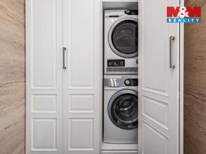 Prodej bytu 5+kk, Praha, Jeseniova, 189 m2