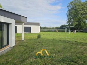 Prodej výrobních prostor, Doubravička, 195 m2