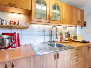 Prodej chaty, Hradčany, 61 m2