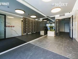 Prodej bytu 3+kk, Brno, Komárovská, 71 m2