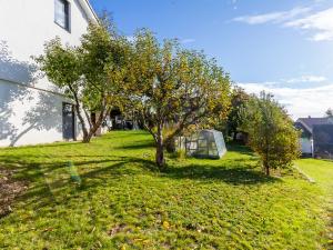 Prodej rodinného domu, Divišov, Na Malé Straně, 92 m2