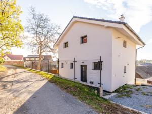 Prodej rodinného domu, Divišov, Na Malé Straně, 92 m2