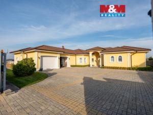 Prodej rodinného domu, Louny, Březinova, 429 m2