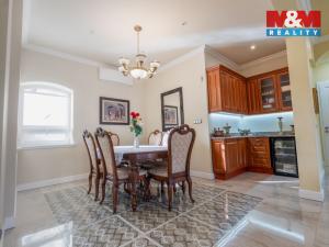 Prodej rodinného domu, Louny, Březinova, 429 m2