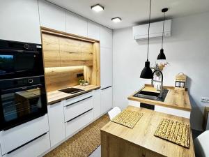 Pronájem bytu 2+kk, Pardubice, Na Třísle, 51 m2