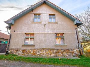 Prodej rodinného domu, Lochovice, 180 m2