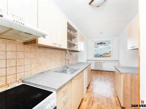 Prodej bytu 3+1, Praha - Horní Počernice, Lhotská, 73 m2