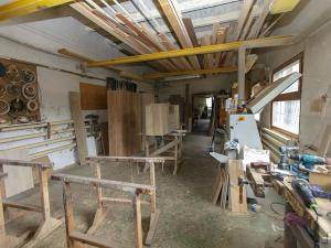 Prodej výrobních prostor, Lahošť, Švermova, 255 m2