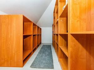 Prodej rodinného domu, Buš, 271 m2