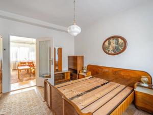 Prodej rodinného domu, Hustopeče, Komenského, 208 m2