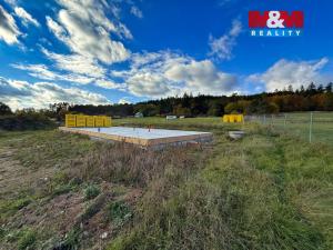 Prodej pozemku pro bydlení, Klučenice - Kamenice, 1708 m2