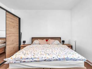 Prodej rodinného domu, Velim, Palackého, 270 m2