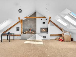 Prodej rodinného domu, Velim, Palackého, 270 m2