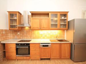 Pronájem bytu 2+1, Praha - Vinohrady, Šmilovského, 71 m2