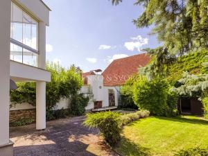 Prodej vícegeneračního domu, Křižanov, Benešovo náměstí, 530 m2