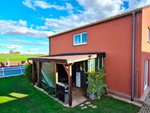 Prodej rodinného domu, Jenštejn, Zlatnická, 137 m2