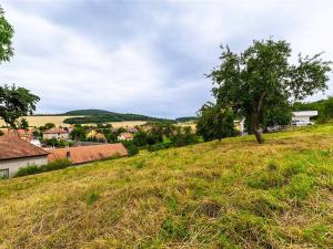 Prodej pozemku, Měňany, 1643 m2