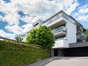 Pronájem bytu 2+kk, Praha - Smíchov, Zdíkovská, 75 m2