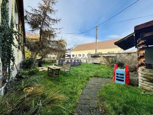 Prodej rodinného domu, Martiněves, 250 m2