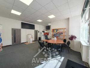 Prodej obchodního prostoru, Jablonec nad Nisou, Pasecké náměstí, 200 m2