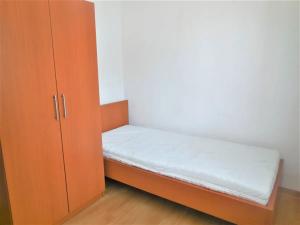 Pronájem pokoje, Březnice, 20 m2