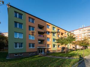 Prodej bytu 3+1, Otrokovice, Obchodní, 77 m2